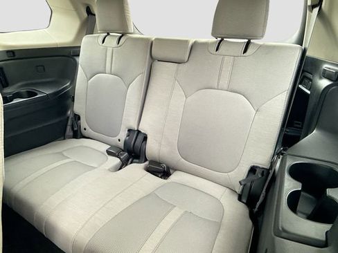 Certified 2023 Honda Pilot LX image 24