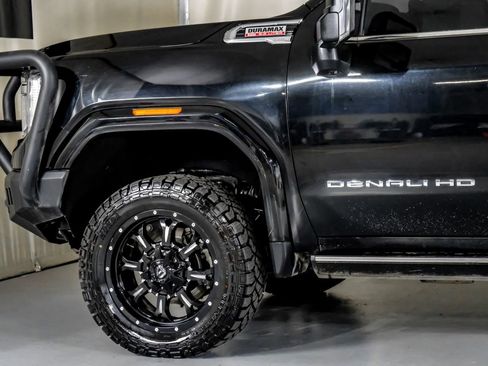 Used 2022 GMC Sierra 2500 Denali w/ Denali Ultimate Package AWD/4WD image 12