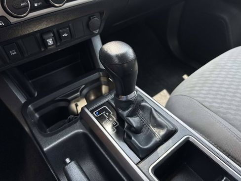 Used 2023 Toyota Tacoma SR5 RWD image 26