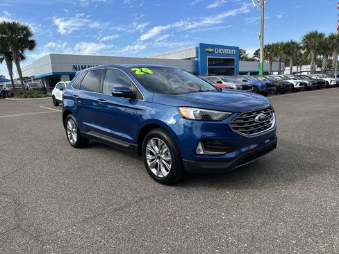Used 2024 Ford Edge Titanium AWD/4WD image 10