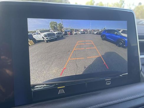 Used 2022 Chevrolet Tahoe LT RWD image 36