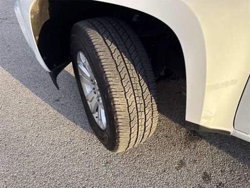 Used 2022 Chevrolet Colorado LT w/ Fleet Safety Package image 32