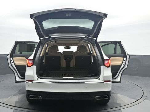 Used 2023 Acura MDX SH-AWD w/ Advance Package image 35