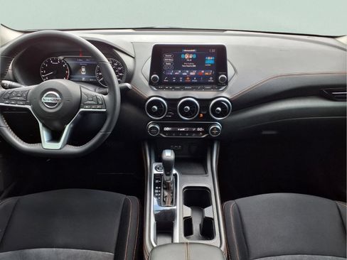 Used 2021 Nissan Sentra SR FWD image 13