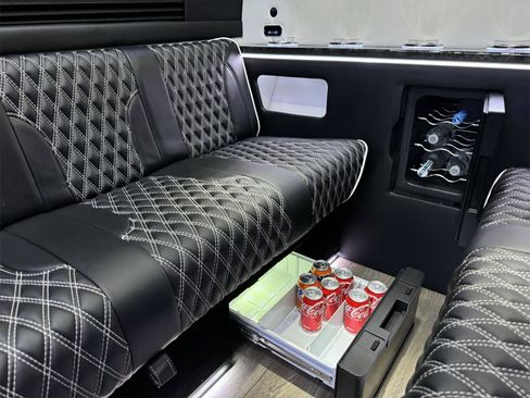 Used 2024 Mercedes-Benz Sprinter 3500 image 12