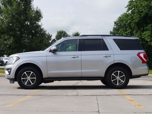 Used 2021 Ford Expedition XLT AWD/4WD image 11