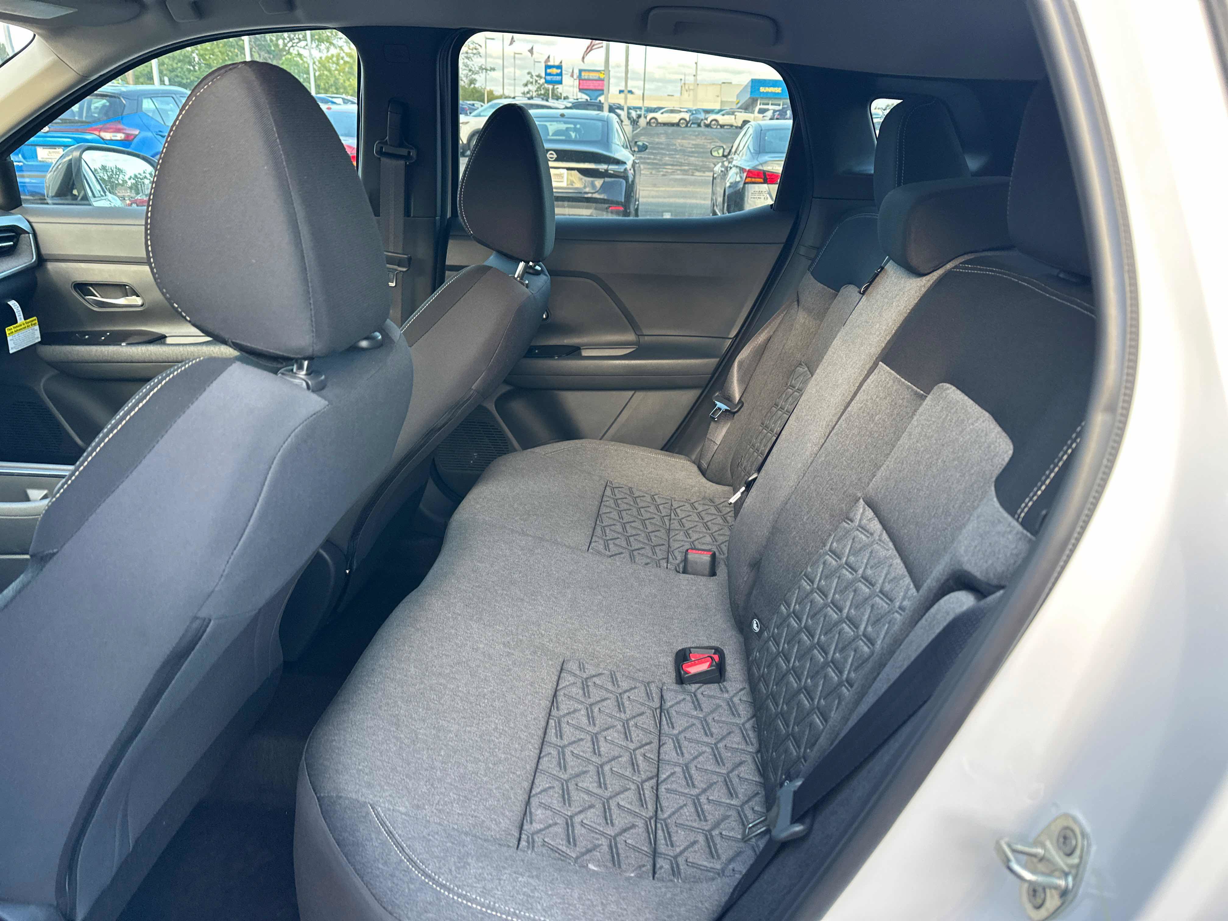 New 2027 Nissan Kicks SV AWD/4WD image 25