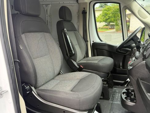Used 2021 RAM ProMaster 2500 FWD image 17