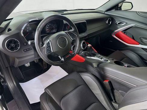 Used 2023 Chevrolet Camaro SS image 10