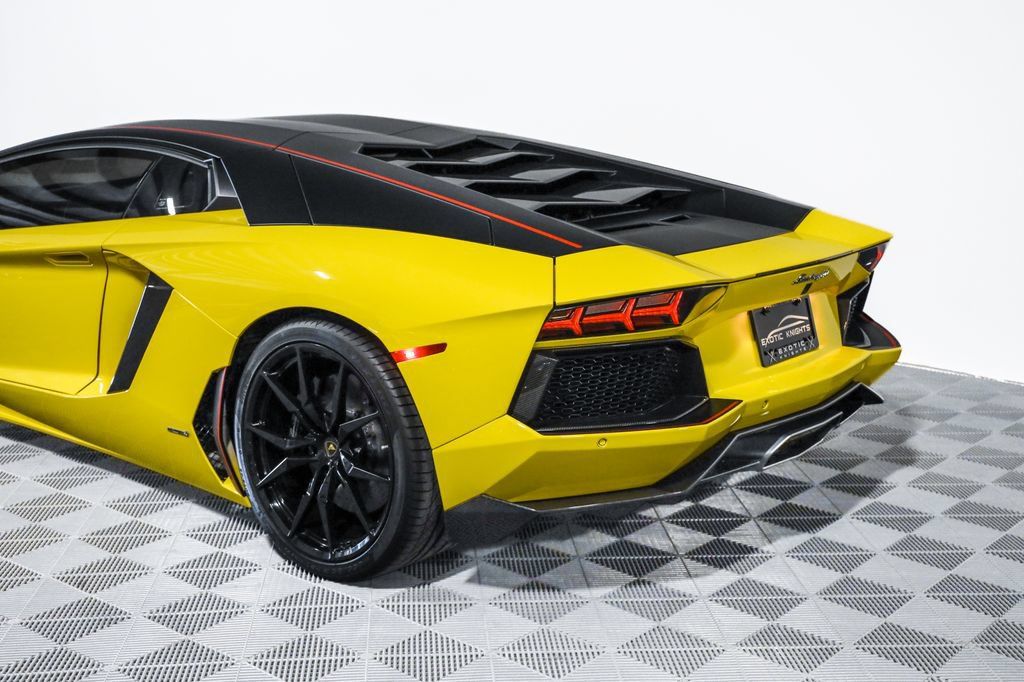 Used 2016 Lamborghini Aventador LP 700-4 AWD/4WD image 22
