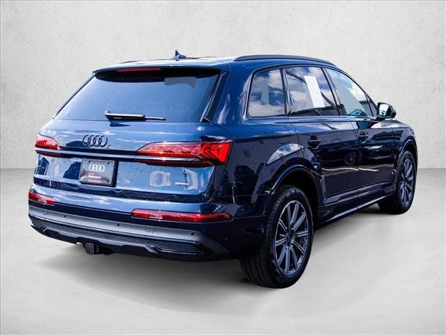 Used 2023 Audi Q7 2.0T Premium Plus w/ Premium Plus Package AWD/4WD image 5