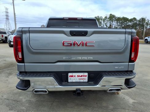 New 2026 GMC Sierra 1500 SLT image 6
