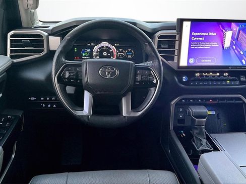 Used 2023 Toyota Sequoia Limited image 8