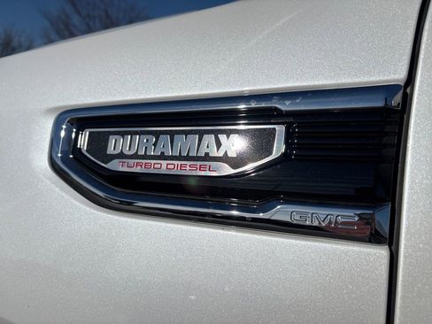 Certified 2024 GMC Sierra 1500 Denali image 13