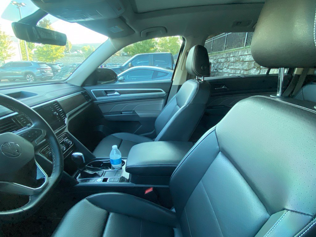 Used 2023 Volkswagen Atlas SE FWD image 6