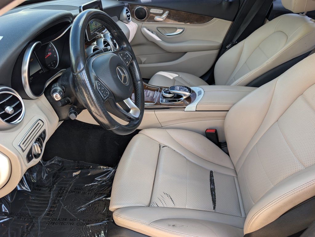 Used 2016 Mercedes-Benz C 300 4MATIC Sedan image 11
