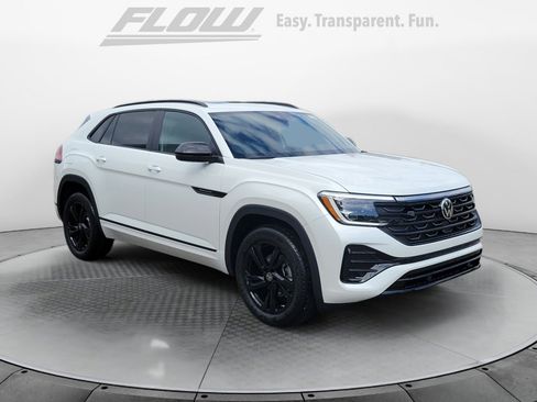 New 2026 Volkswagen Atlas Cross Sport SEL R-Line AWD/4WD image 1