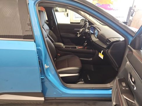 New 2026 Nissan Kicks SR w/ SR Premium Package AWD/4WD image 19