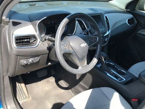 Used 2022 Chevrolet Equinox LS image 5