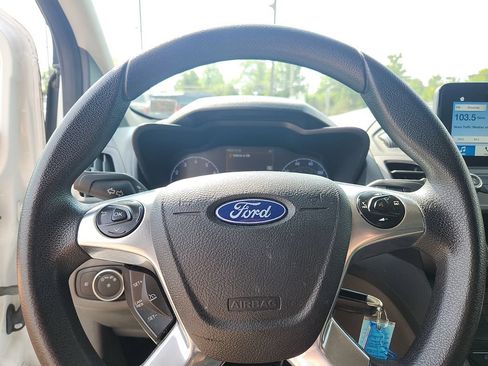 Used 2019 Ford Transit Connect XLT FWD image 18