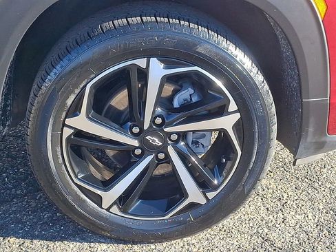 Used 2023 Chevrolet TrailBlazer RS w/ Convenience Package image 8
