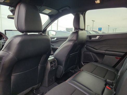 Certified 2023 Ford Escape ST-Line image 15