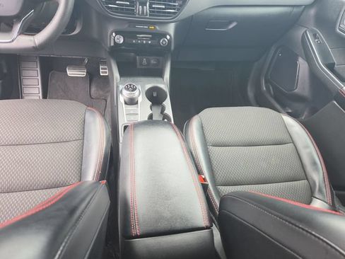 Used 2024 Ford Escape ST-Line w/ Tech Pack #1 AWD/4WD image 39