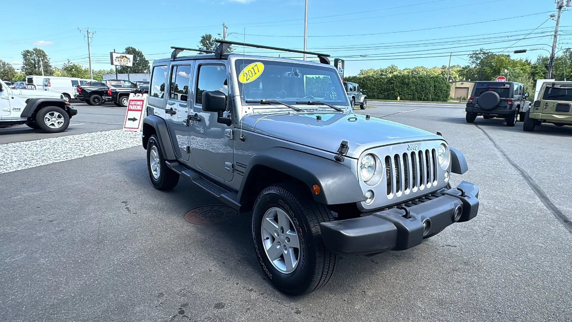 Used 2017 Jeep Wrangler Unlimited Sport w/ Quick Order Package 24S AWD/4WD image 15