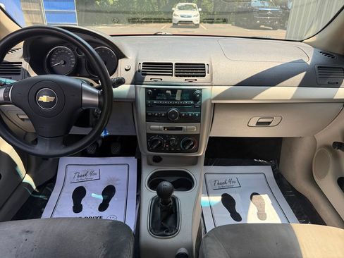 Used 2010 Chevrolet Cobalt LS FWD image 17