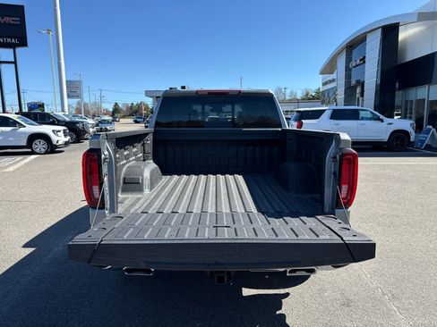 New 2026 GMC Sierra 1500 SLT AWD/4WD image 12