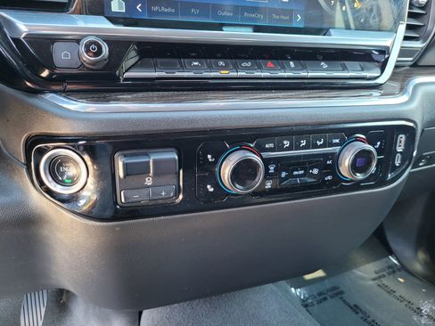 Used 2023 Chevrolet Silverado 1500 LT Trail Boss w/ Protection Package image 18