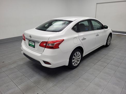 Used 2019 Nissan Sentra S FWD image 9