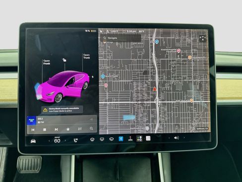 Used 2018 Tesla Model 3 Long Range RWD image 9