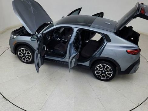 Used 2025 BMW X2 xDrive28i image 85