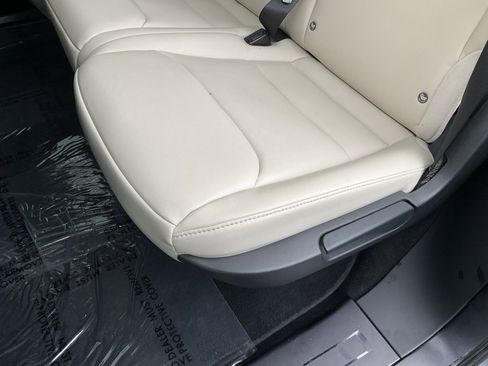 Used 2017 Tesla Model X 75D image 28