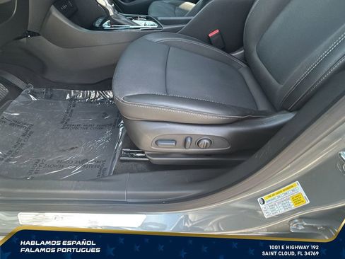 Used 2023 Buick Encore GX Select w/ Safety Package II FWD image 15