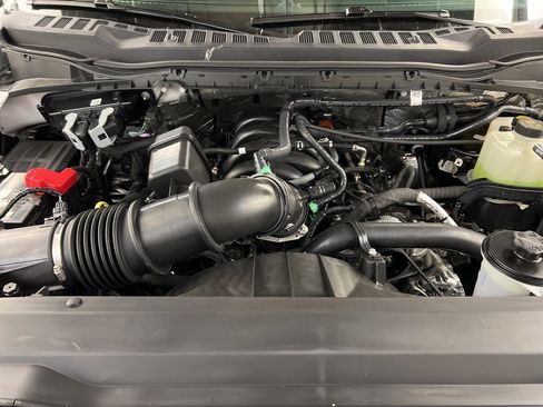 New 2026 Ford F250 XL w/ XL Chrome Package image 28