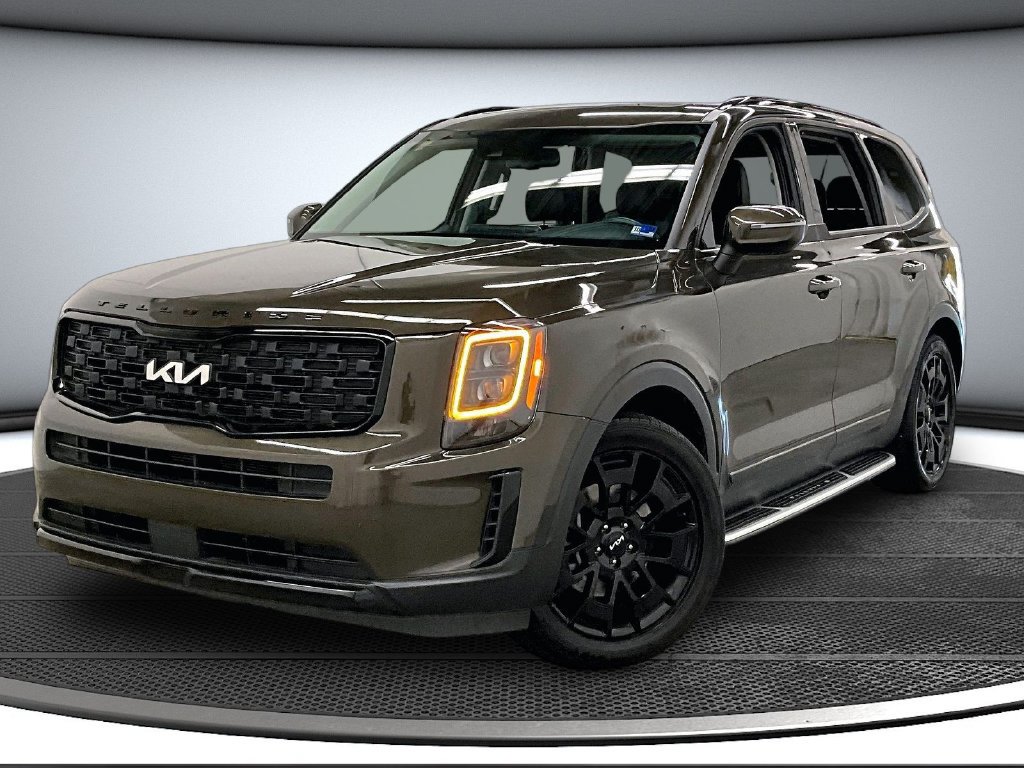 Used 2022 Kia Telluride EX w/ EX Premium Package AWD/4WD image 3