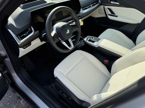 New 2026 BMW X1 xDrive28i w/ Technology Package image 16