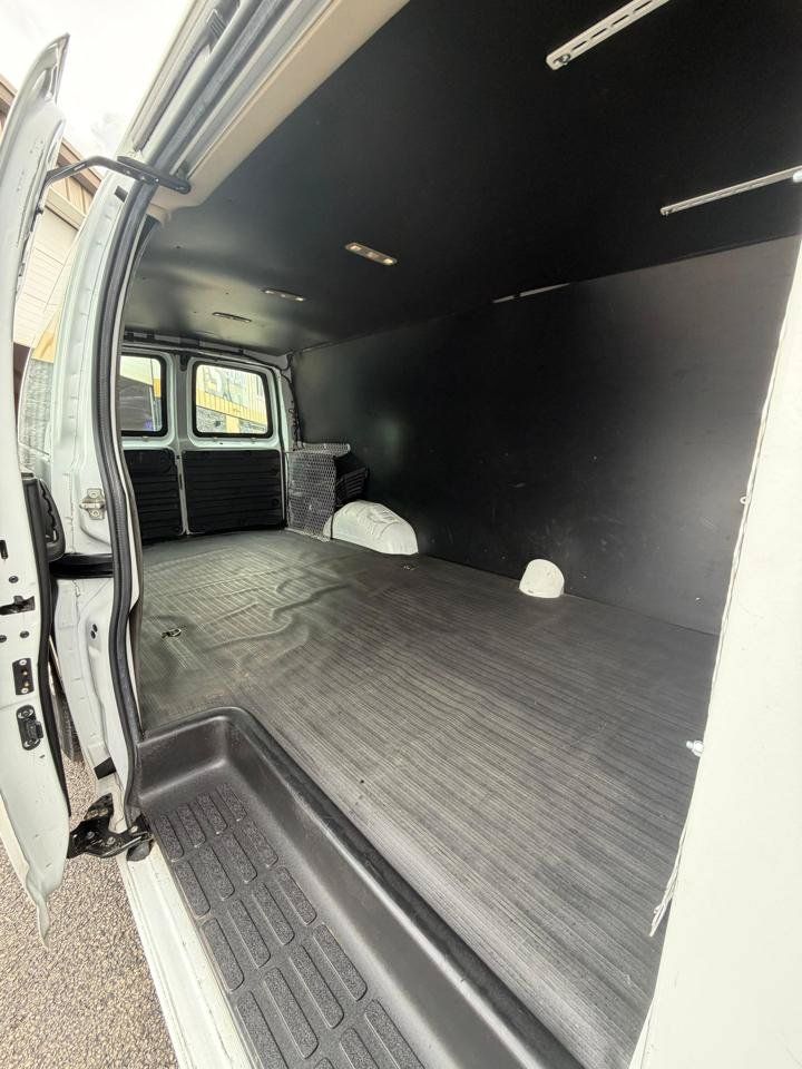 Used 2021 Chevrolet Express 2500 Extended w/ Driver Convenience Package RWD image 18