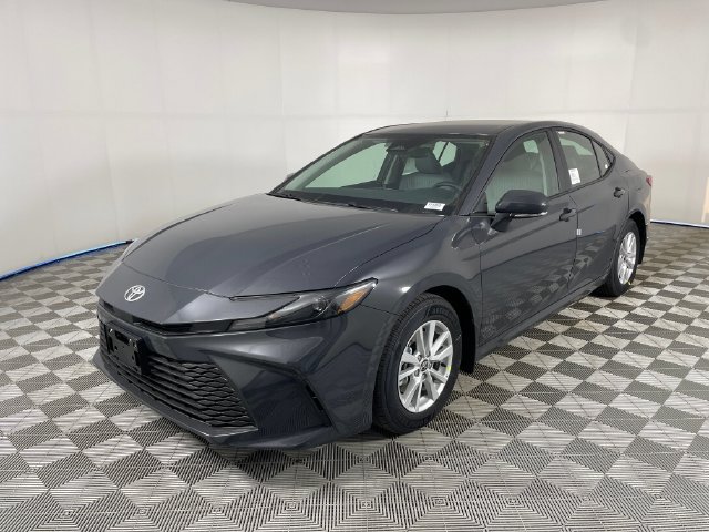 New 2026 Toyota Camry LE FWD image 1