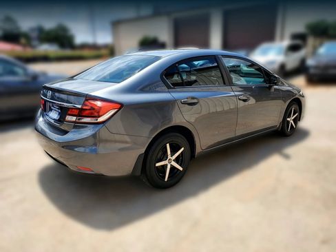 Used 2013 Honda Civic LX image 11