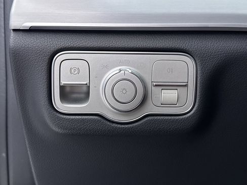 Used 2023 Mercedes-Benz GLE 53 AMG 4MATIC Coupe image 32