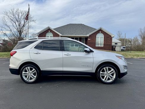 Used 2019 Chevrolet Equinox Premier image 7