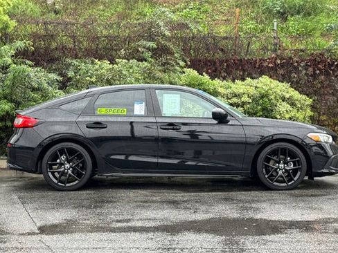 Certified 2024 Honda Civic Sport image 3