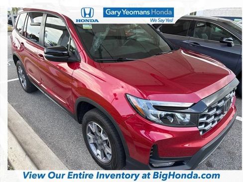 Used 2022 Honda Passport TrailSport image 3