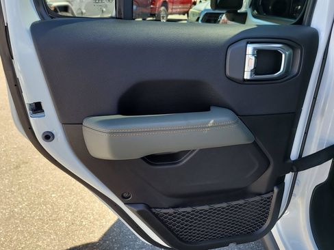 New 2026 Jeep Gladiator Mojave AWD/4WD image 11
