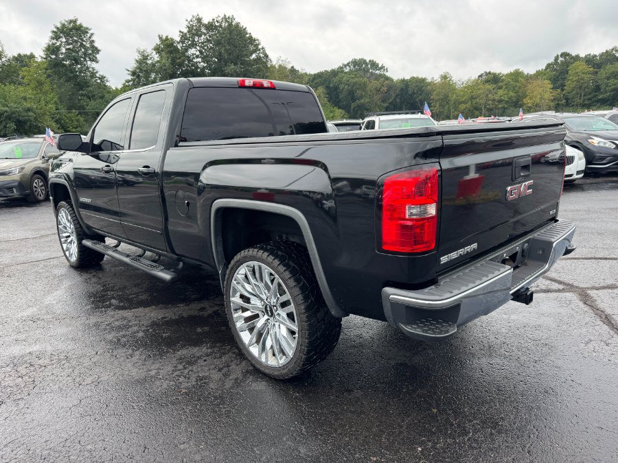 Used 2015 GMC Sierra 1500 SLE w/ SLE Value Package AWD/4WD image 3