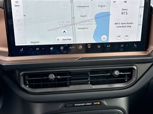 New 2025 Ford Bronco Sport Outer Banks w/ Outer Banks Tech Package+ image 11