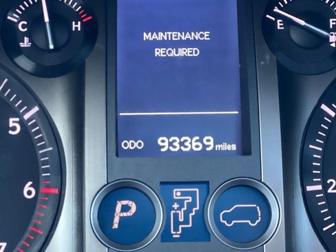 Used 2018 Lexus GX 460 w/ Navigation Package AWD/4WD image 22